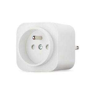 Amazon Basics - Prise française intelligente d'intérieur 2.4 GHz Wi-Fi, compatible exclusivement avec Alexa